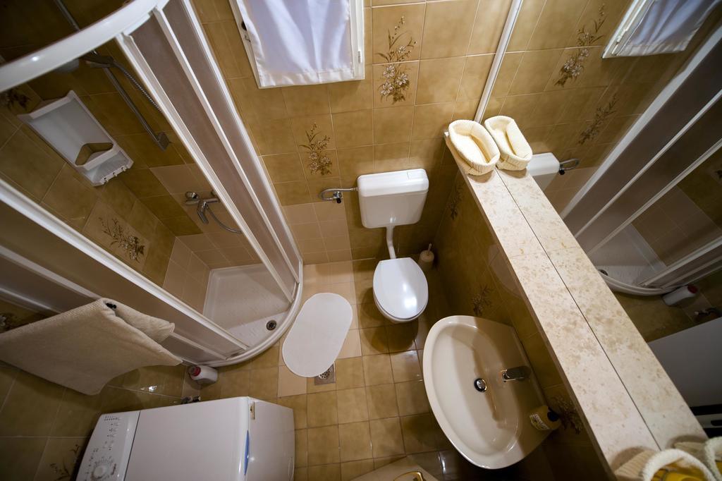Apartment Al Porto Rovinj Pokoj fotografie